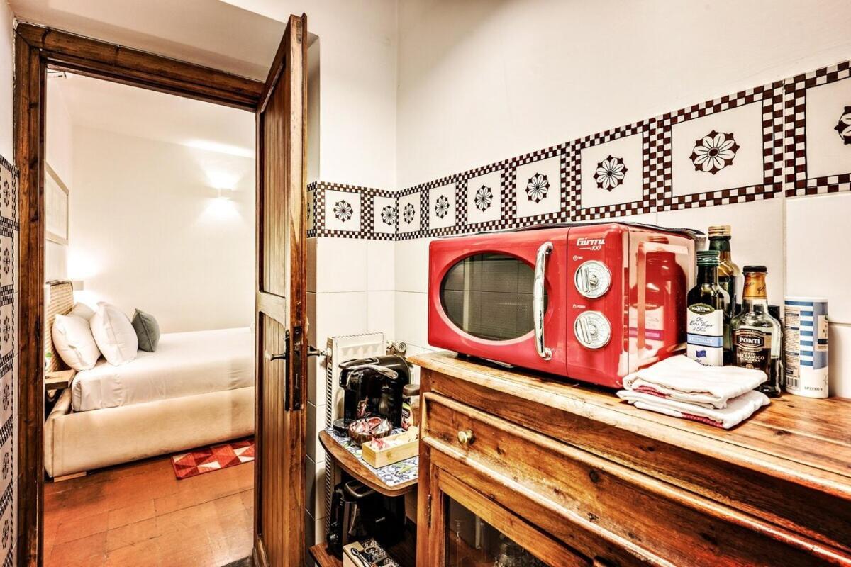 Maya Rhome Trastevere Róma Szoba fotó